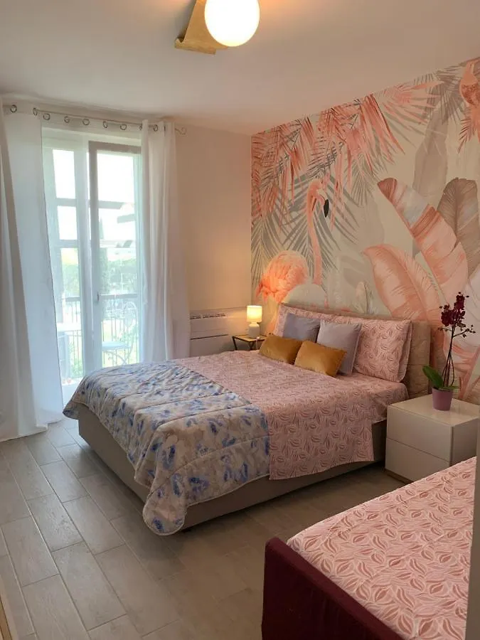 Casanova Sirmione Apartment 0*,  Italy