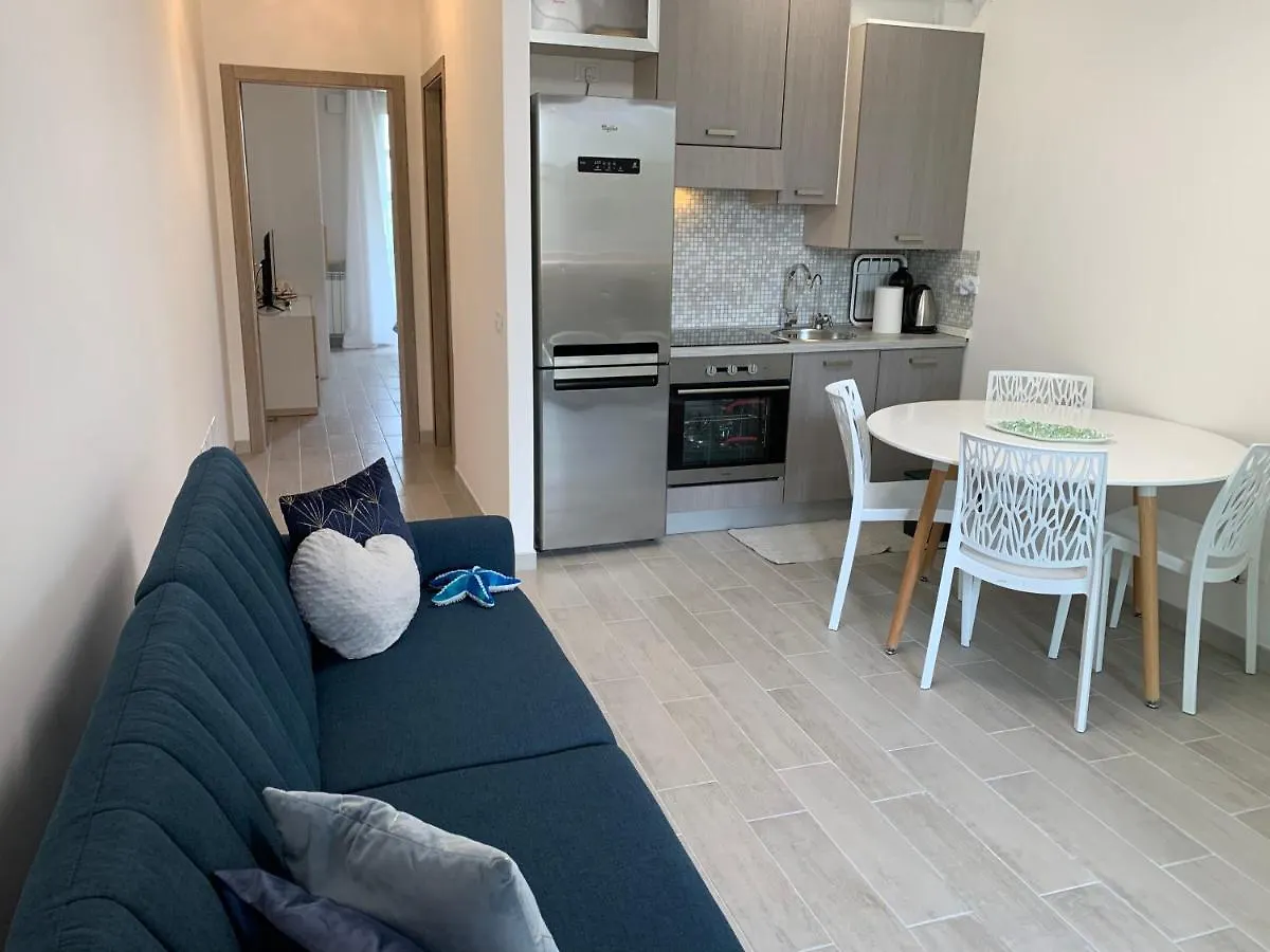 Casanova Sirmione Apartment 0*,  Italy